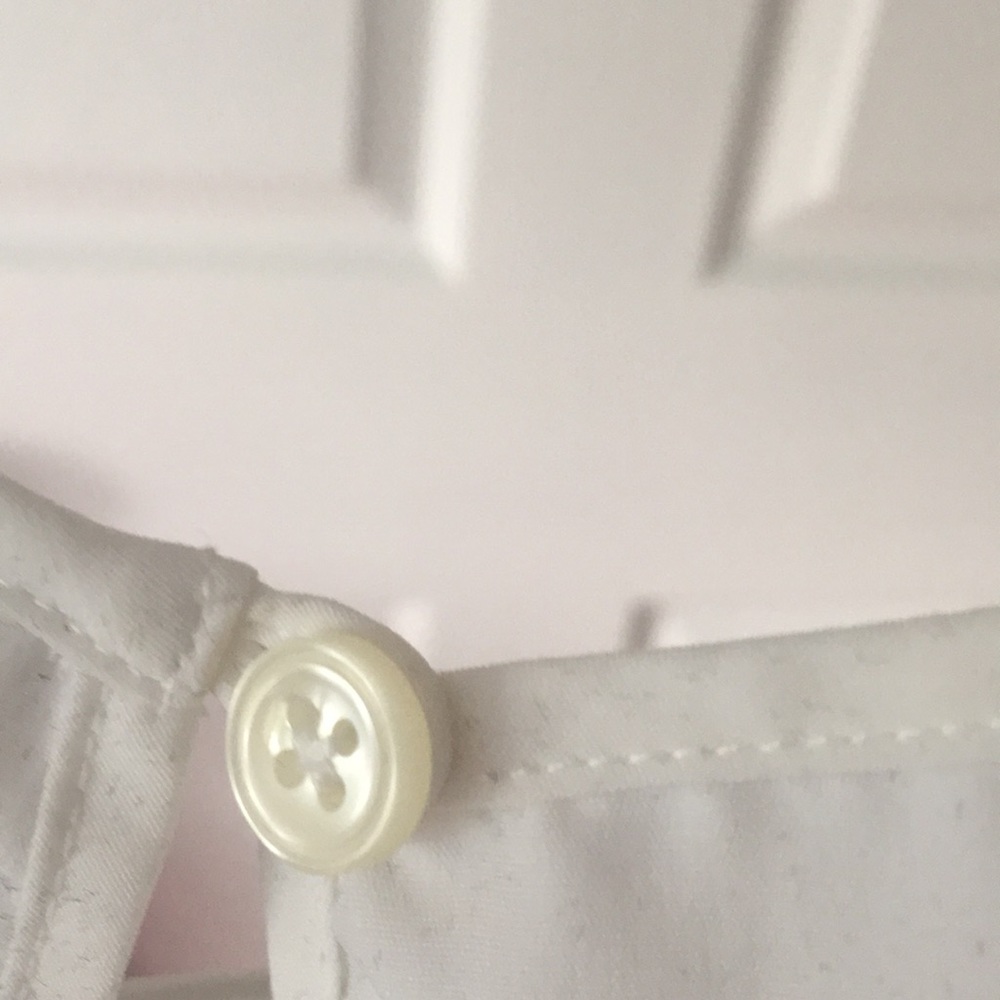 Ann Taylor Shell - Picture 3 of 4